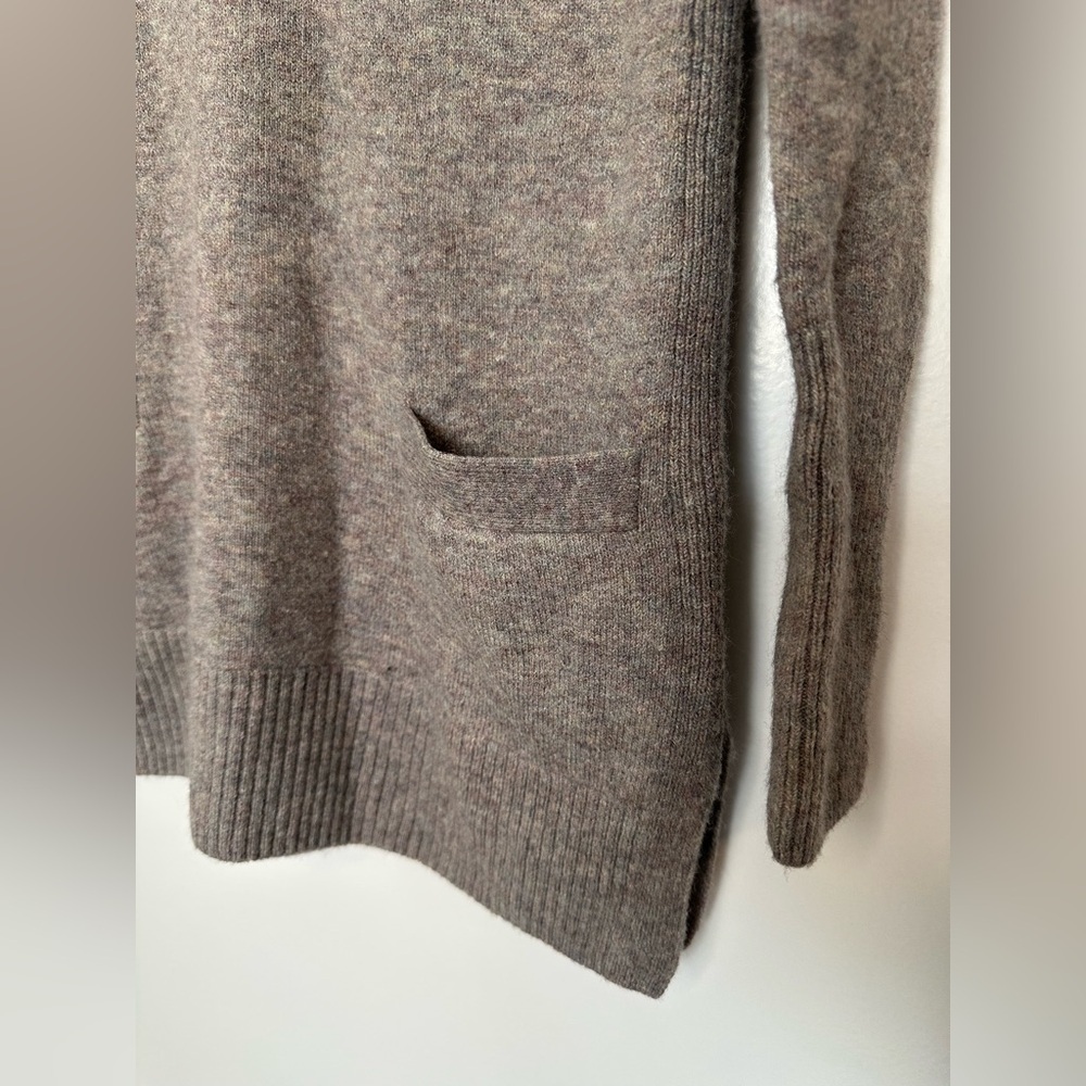 J. CREW Women’s Merino Wool Alpaca V-Neck Tunic Sweater XXS Preppy Minimalist - Picture 5 of 9